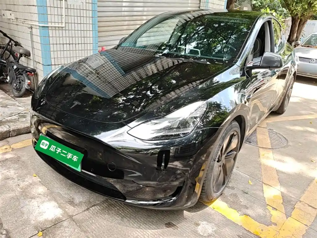 Tesla Model Y 2022 Facelift Rear-Wheel Drive Version