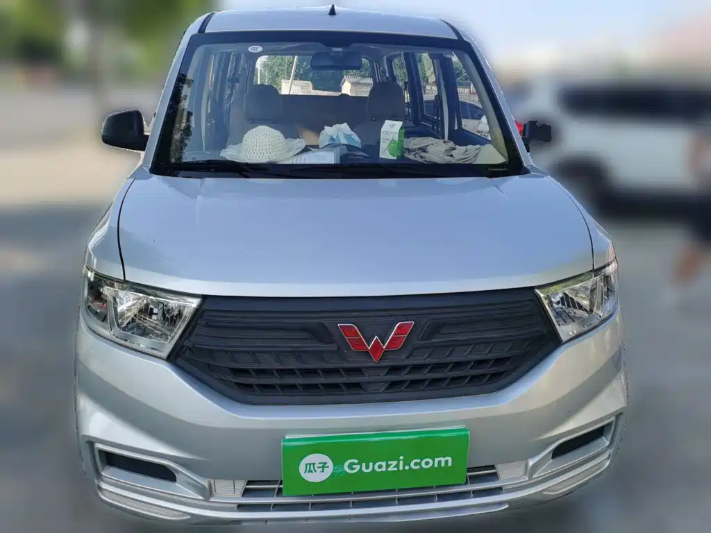 Wuling Motors Wuling Hongguang V 2025 2022 1.5L Dynamic Edition Hydraulic Power Steering LAR