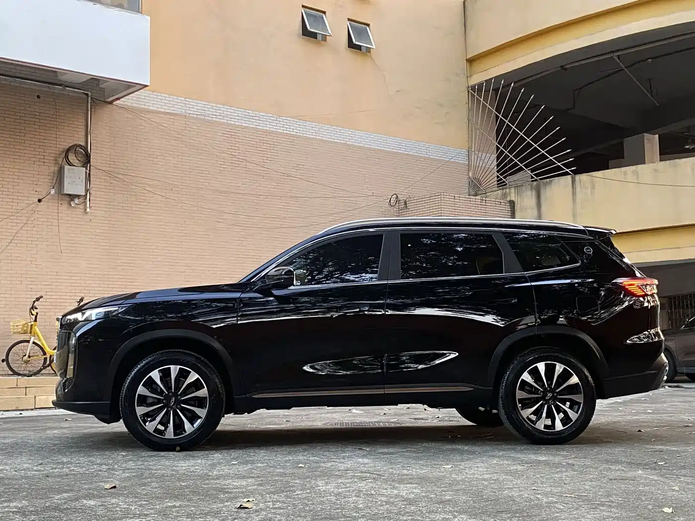 Chery Tiggo 8 PLUS 2024 2025 290TGDI DCT Luxury 5-seater