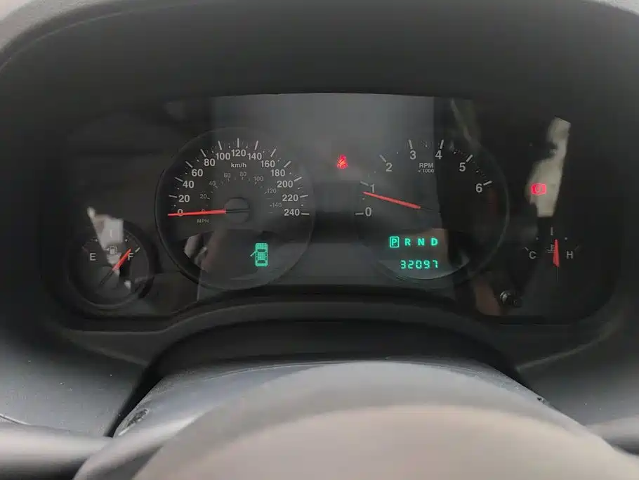 Jeep Compass (Import) 2012 2012 2.0L FWD Sport Edition