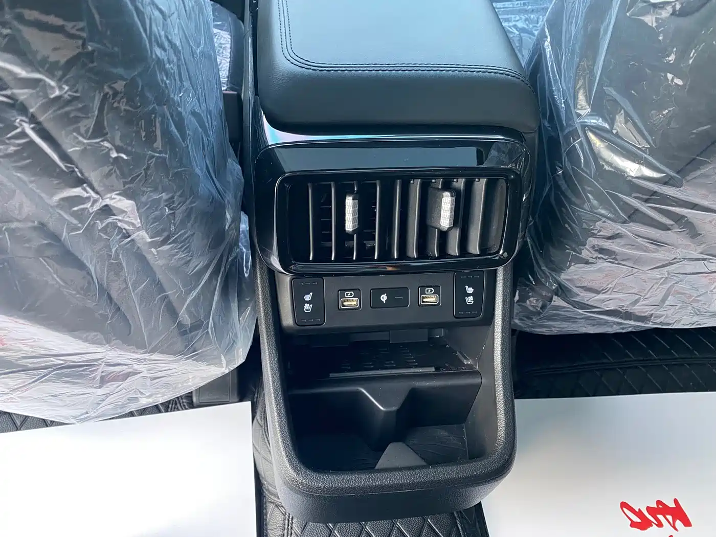 Hyundai Custo 2025 2024 380TGDi TOP Premium Smart Love Flagship Edition
