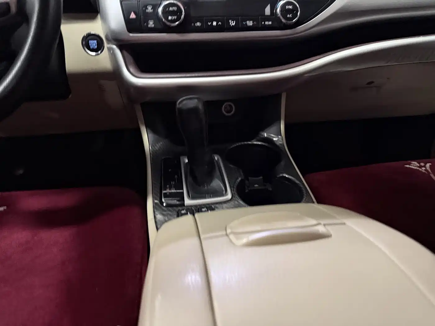 Toyota Highlander 2017 2.0T 4WD Premium 7-Seater фото 16