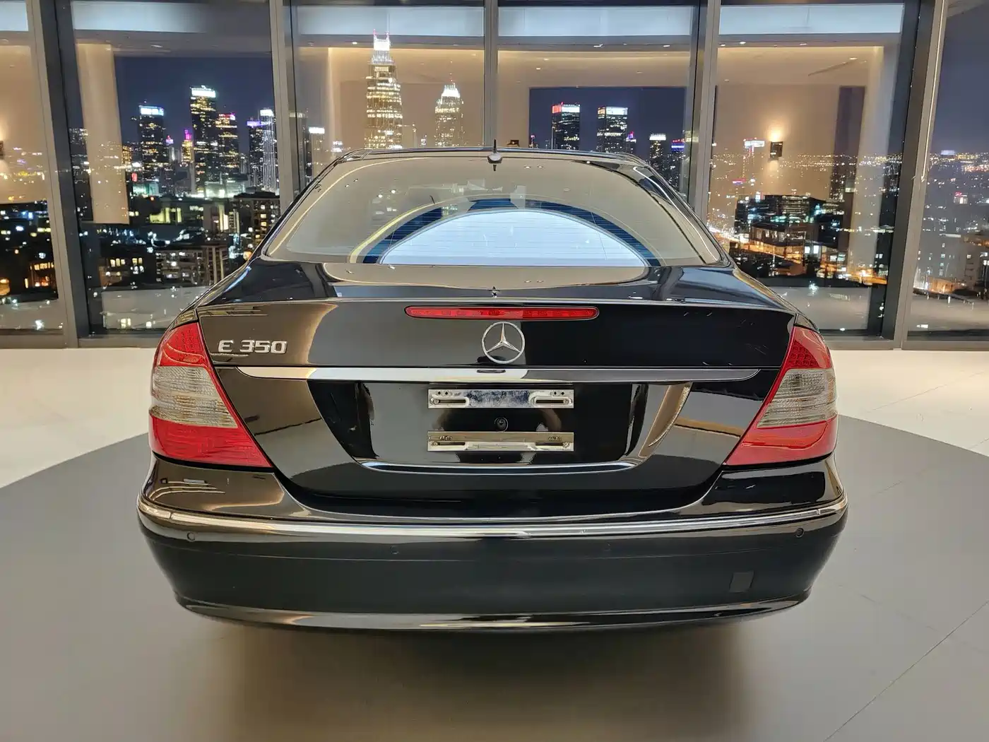 Mercedes-Benz E-Class 2007 E 350 Fashion фото 5