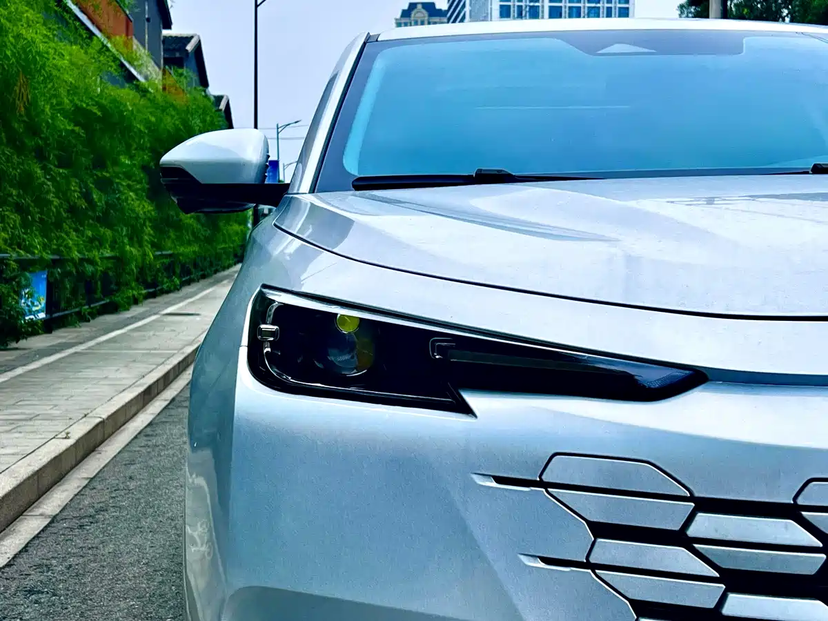 Changan UNI-K 2022 2021 2.0T Premium