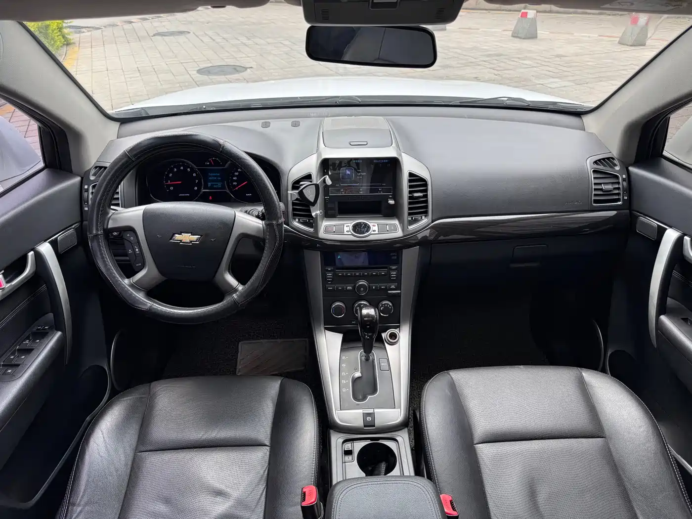 Chevrolet Captiva 2015 2.4L 2WD Urban Edition 7-seater фото 9