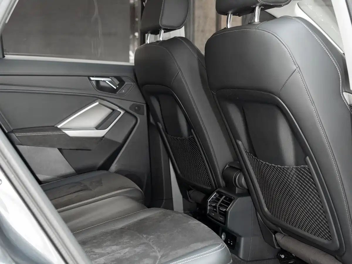 Audi Q3 2022 35 TFSI Fashion Dynamic фото 16