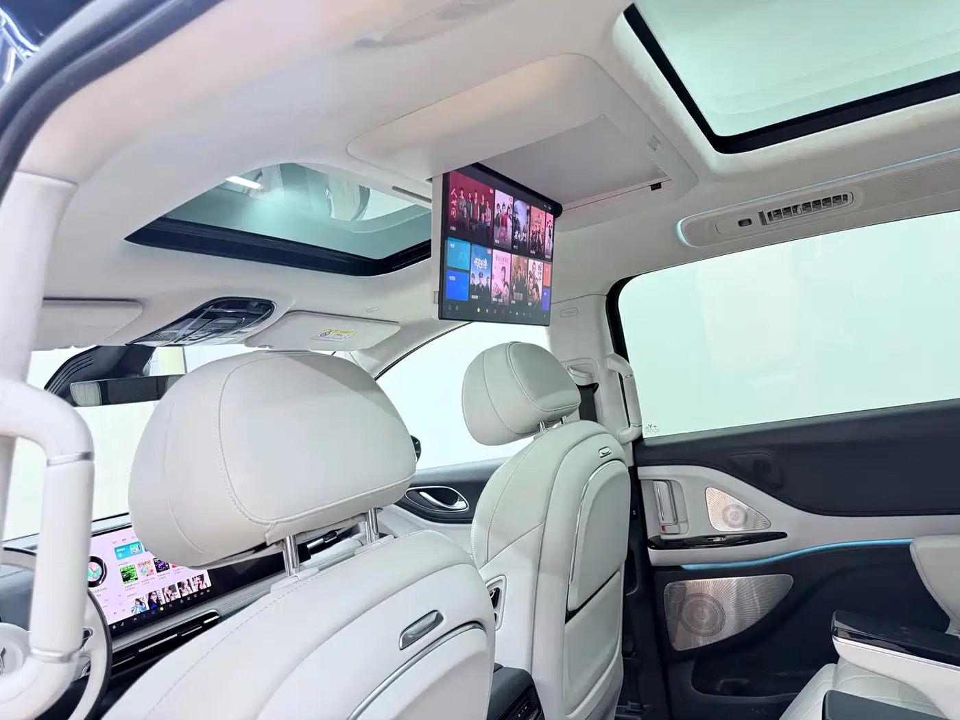 Voyah Auto Voyah Dreamer 2025 PHEV AWD Flagship Kunpeng Edition фото 24