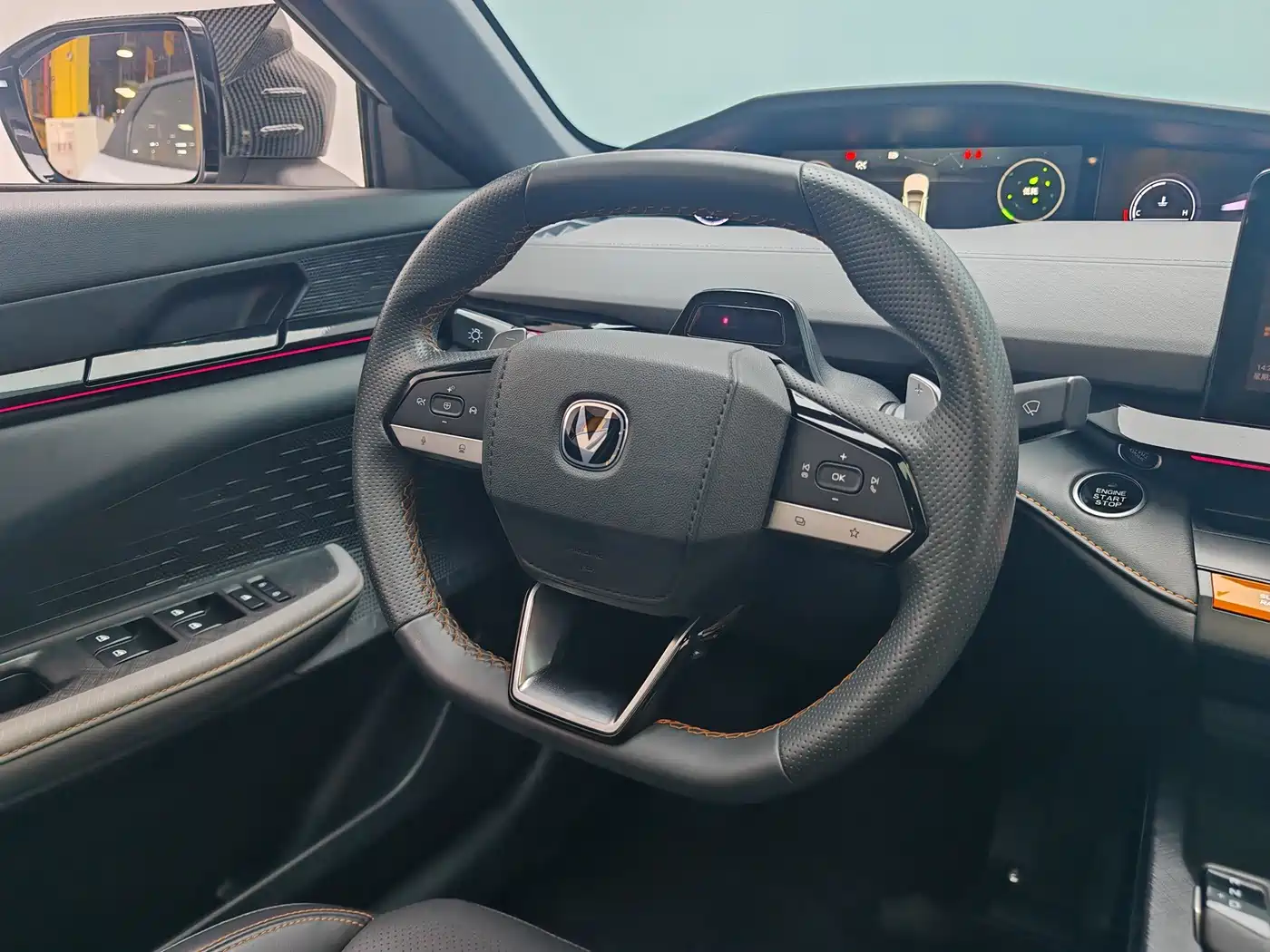 Changan UNI-V 2022 2022 1.5T Smart Pilot Edition