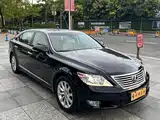 Фото 3 - Lexus LS