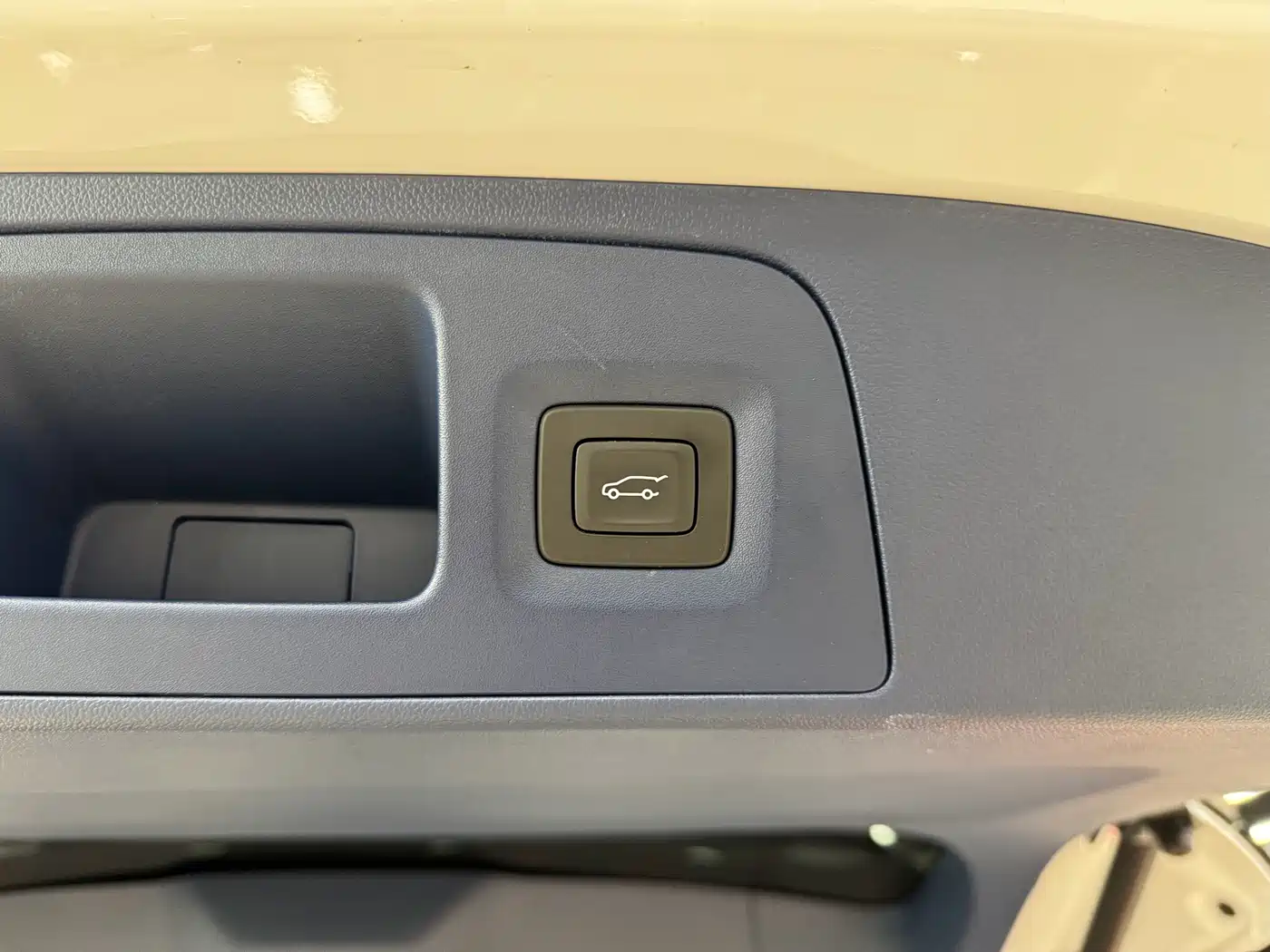 Buick Century 2023 2023 2.0T 6-Seat World Edition