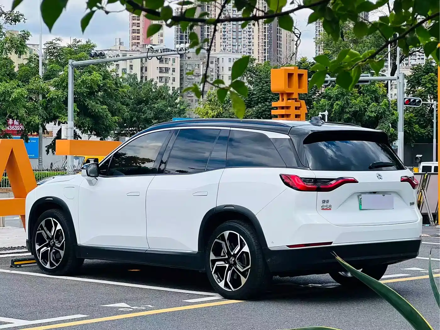 NIO ES8 2022 2020 Model 580KM Signature Edition 6-Seater