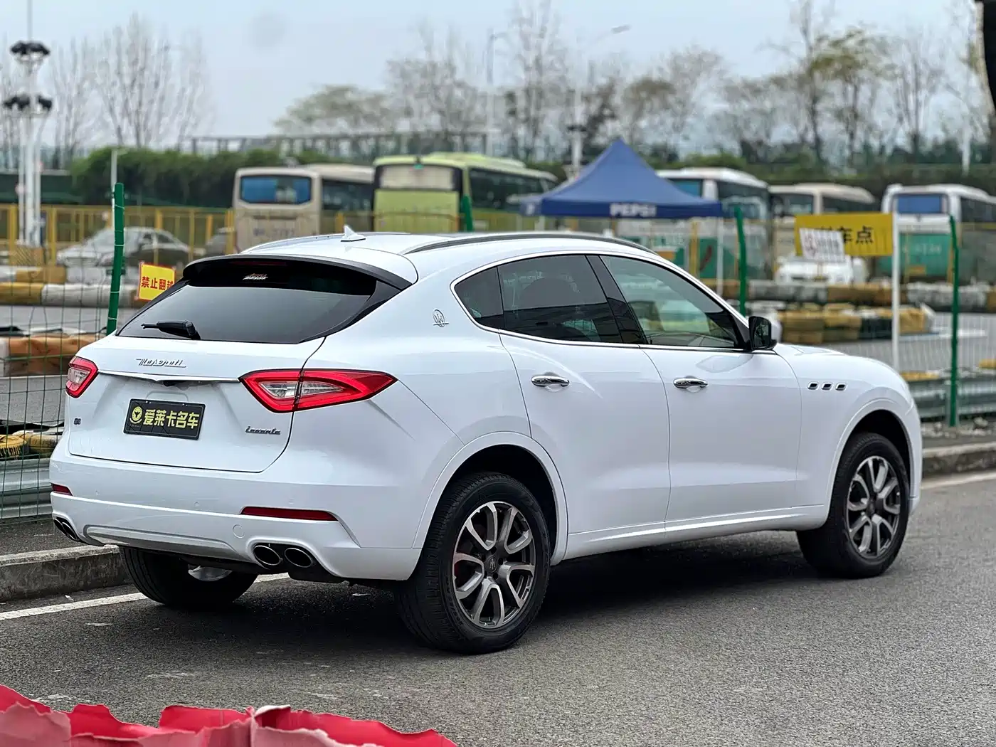 Maserati Levante 2017 2018 3.0T Standard Edition