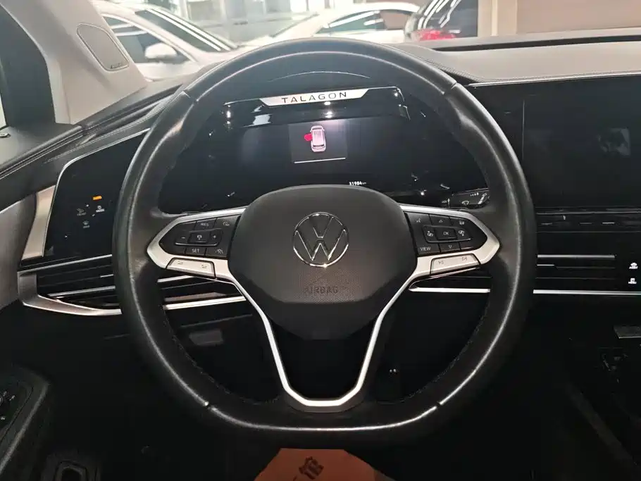 Фото 14 - Volkswagen Talagon