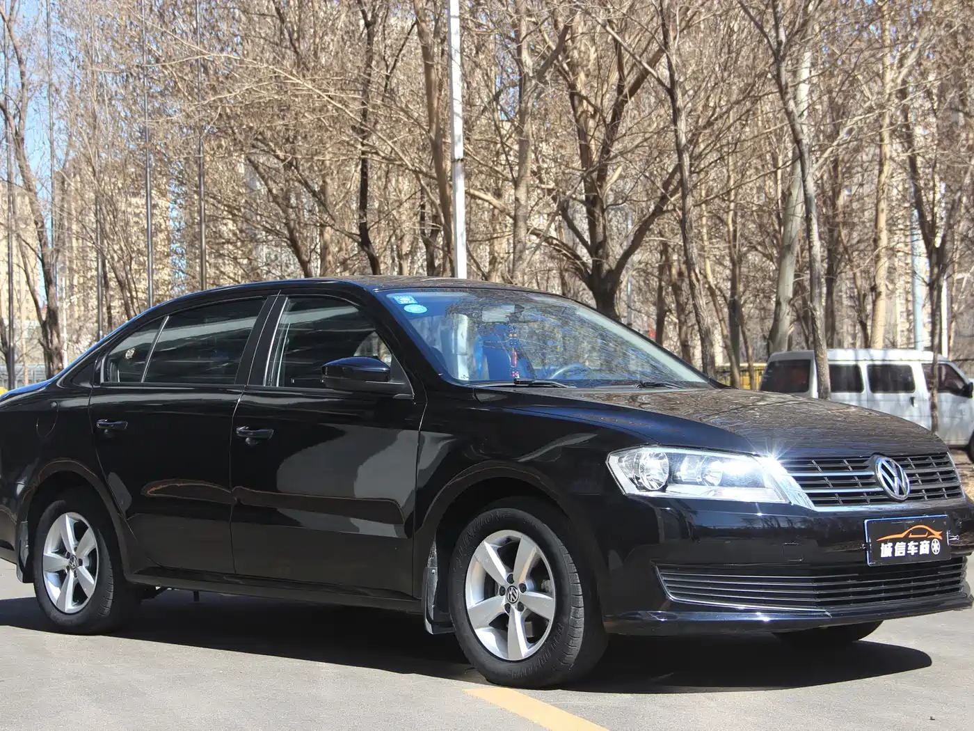 Volkswagen Lavida 2017 1.6L Automatic Comfort Edition фото 3