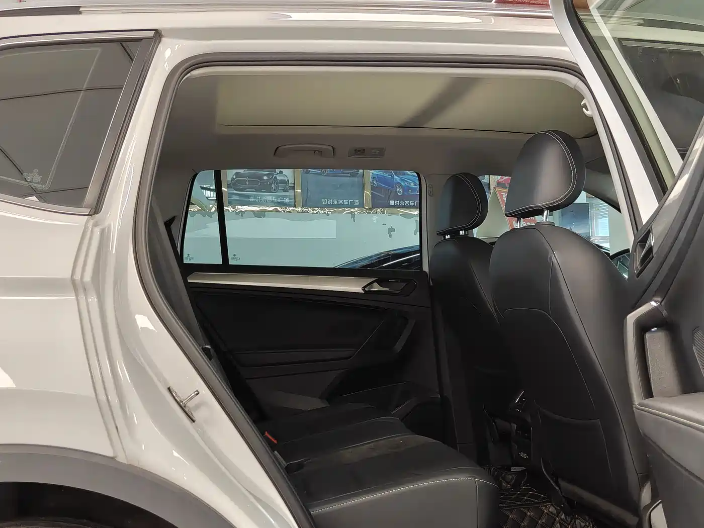 Volkswagen Tiguan L 2019 330TSI Automatic 2WD Trend Edition China VI фото 14