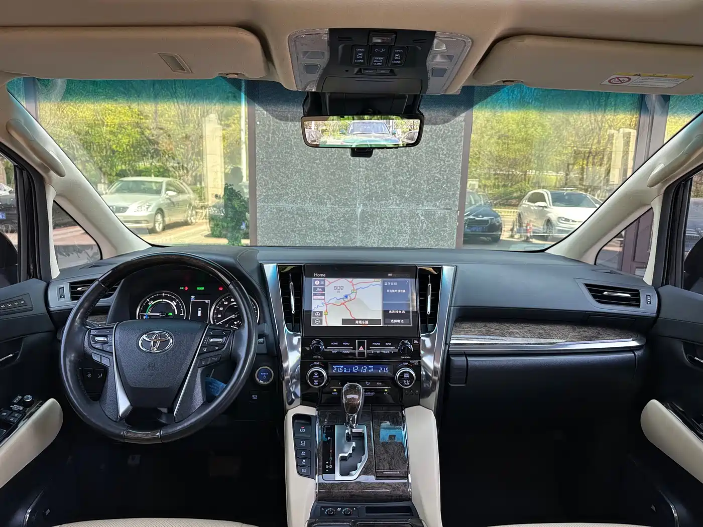 Toyota Vellfire 2021 Crown Hybrid 2.5L HV Supreme Edition фото 12