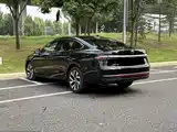 Фото 9 - Volkswagen Passat