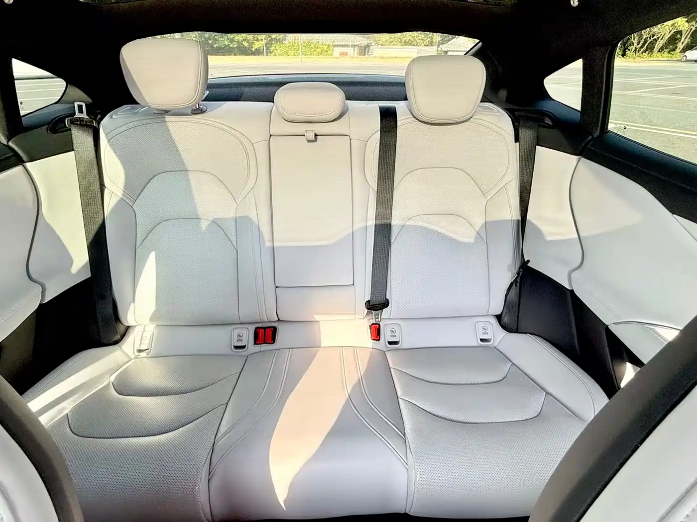 Xiaomi Auto Xiaomi SU7 2024 RWD Ultra Long Range Advanced Smart Driving Pro Edition фото 17