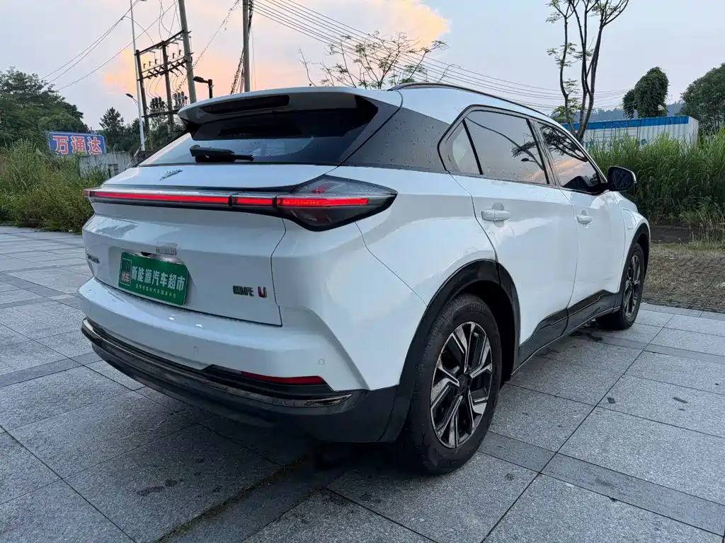 Nezha Auto Neta U 2023 2023 Neta U-II Challenge Edition 500 (LFP)
