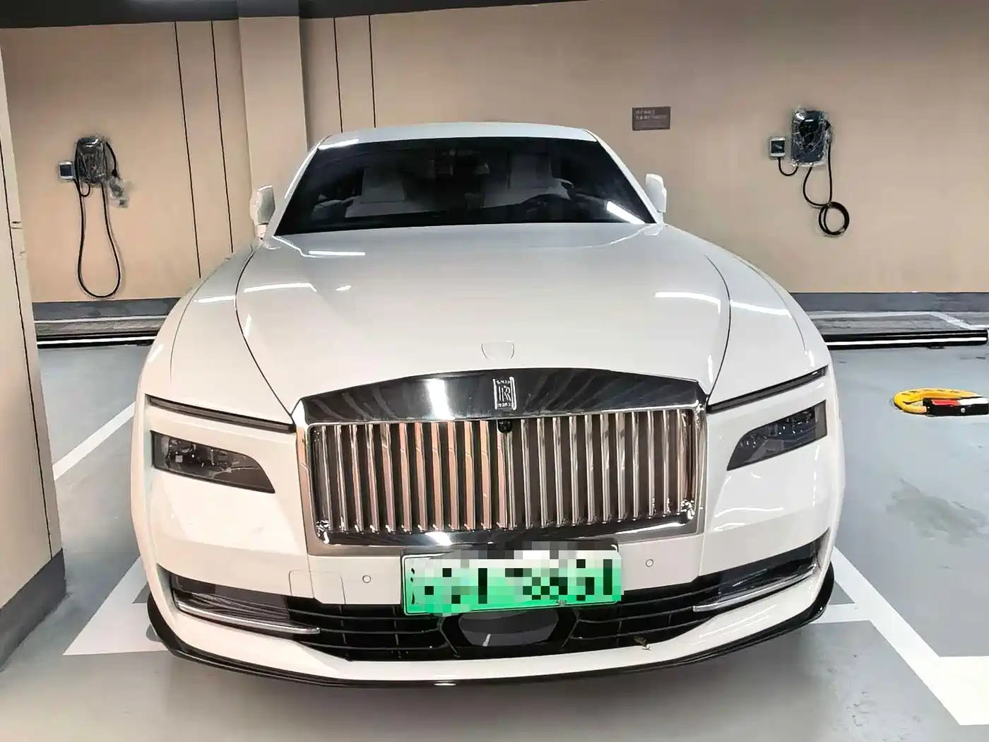 Rolls-Royce Spectre 2024 2024 Standard Model