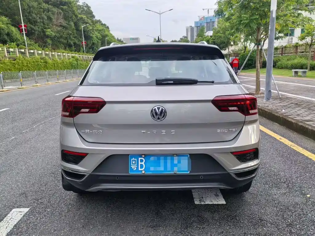 Фото 5 - Volkswagen T-ROC
