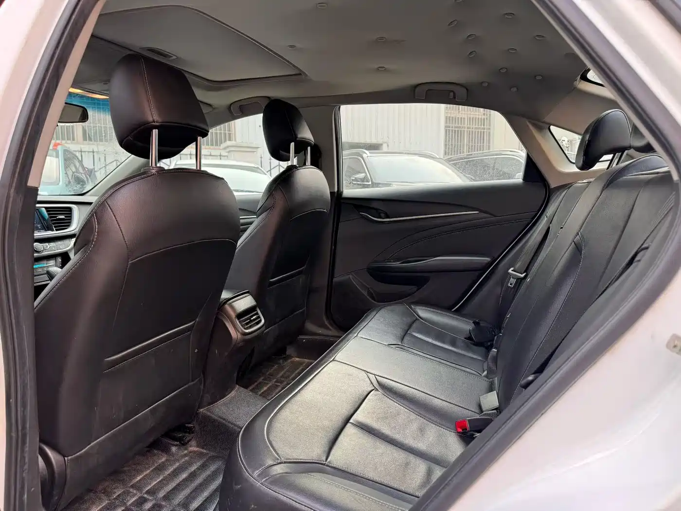 Buick Excelle 2015 15N Automatic Luxury фото 6