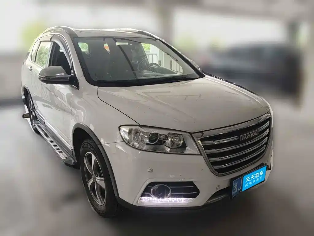 Photo 3 - Haval H6