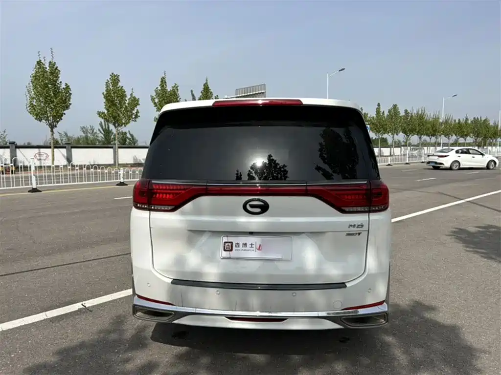 GAC Trumpchi Trumpchi M8 2021 Leading Show Series 390T Ultimate Edition фото 13