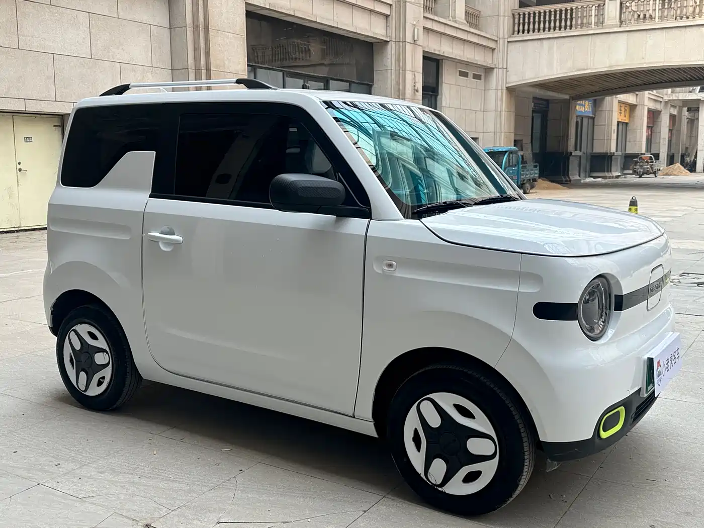 GEELY GALAXY PANDA