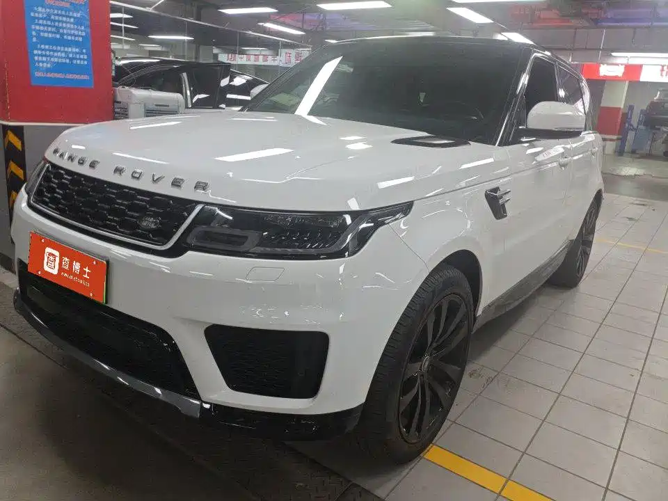 Land Rover Range Rover Sport PHEV 2018 2018 Model P400e