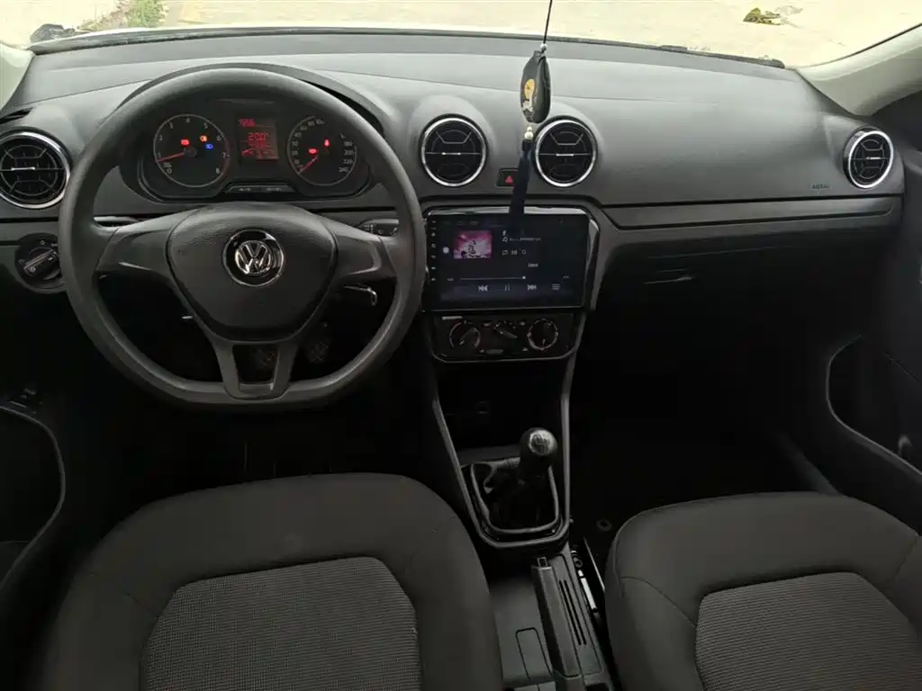 Volkswagen Jetta 2017 1.5L Manual Fashion фото 10