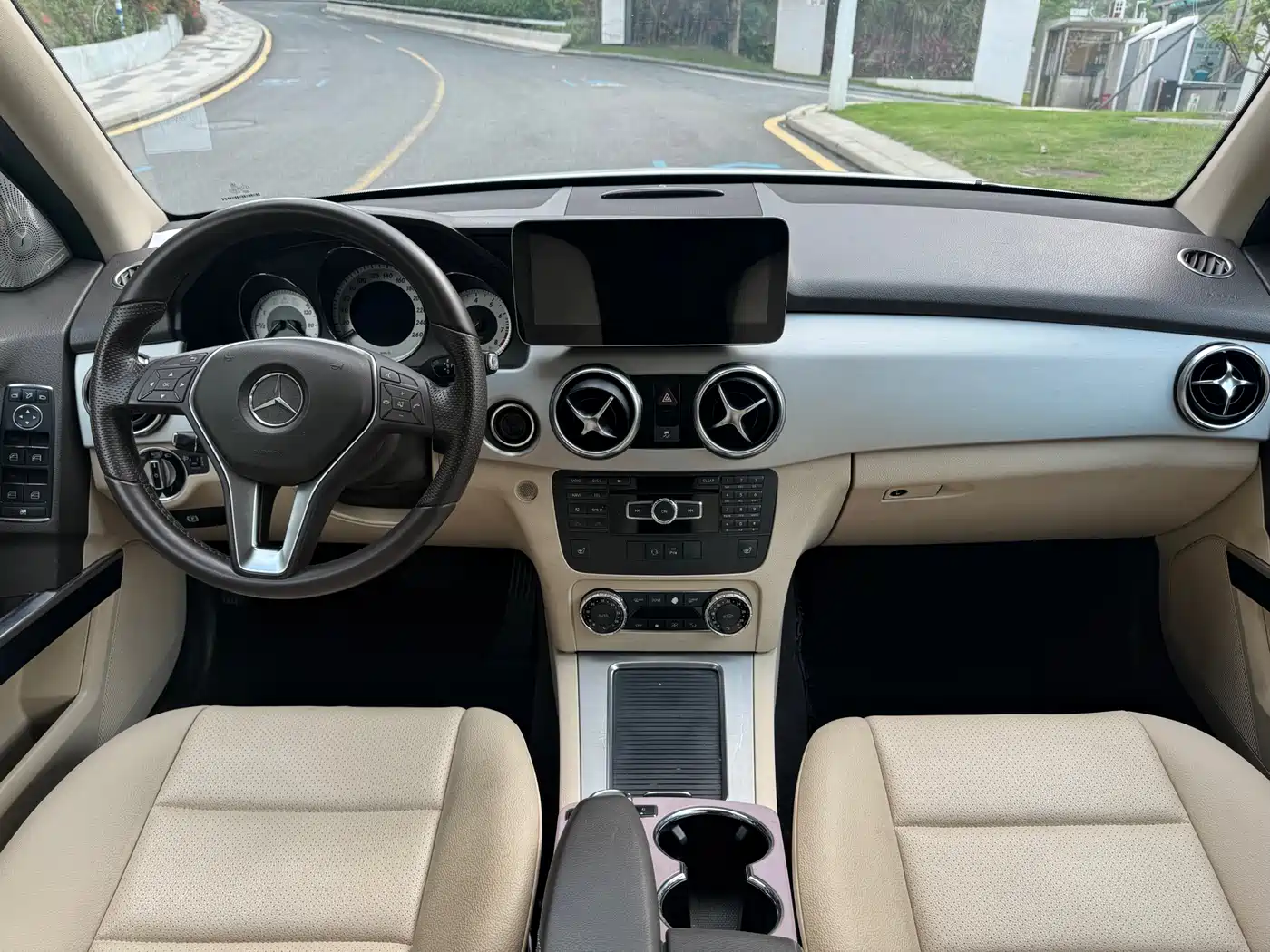 Mercedes-Benz GLK-Class 2013 GLK 300 4MATIC Dynamic фото 5
