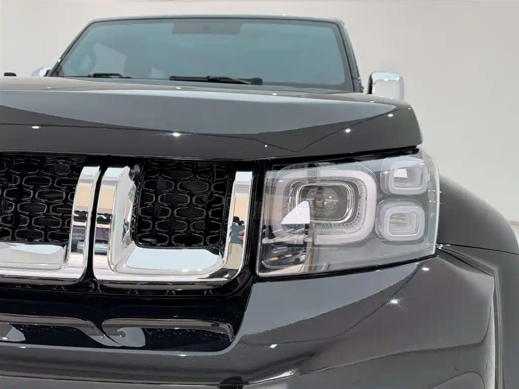BAIC ORV Beijing Offroad BJ40 2024 2.0T Urban Hunter Glory Edition фото 2