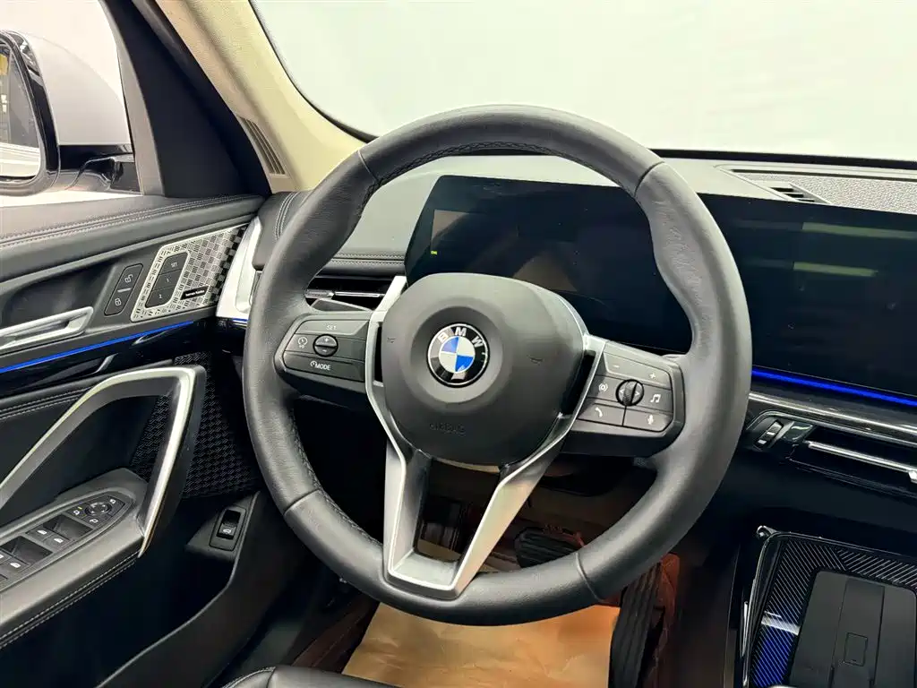 BMW X1 2023 sDrive25Li X Design Package фото 9