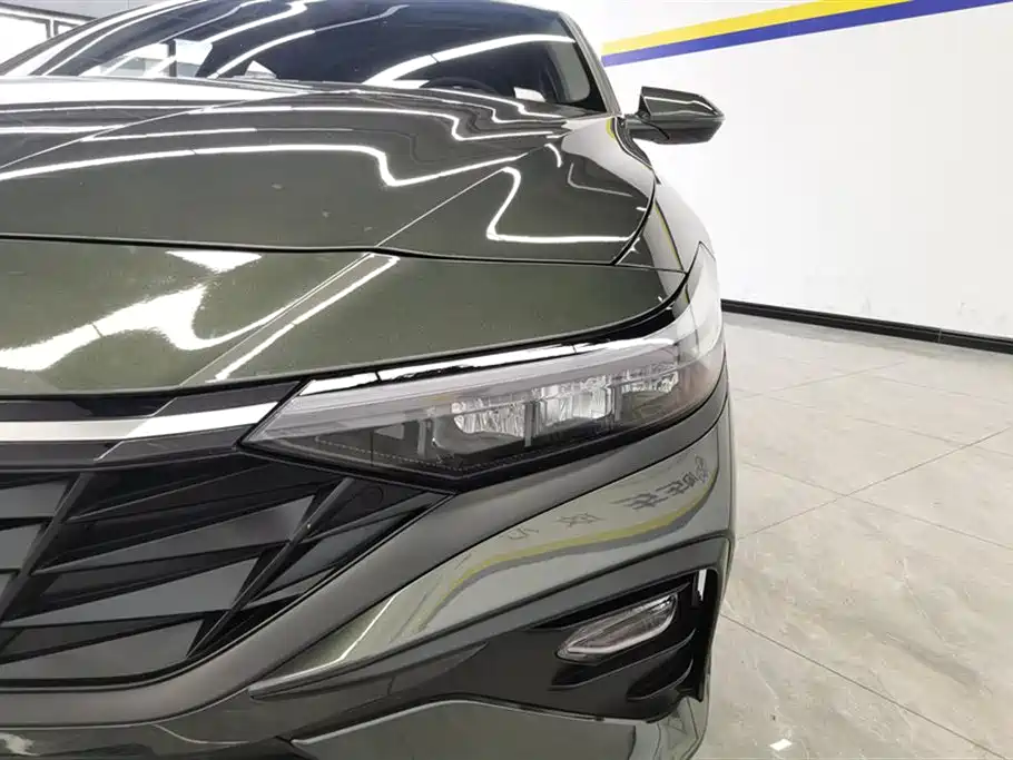Hyundai Elantra 2023 1.5L CVT GLX Elite Edition фото 5