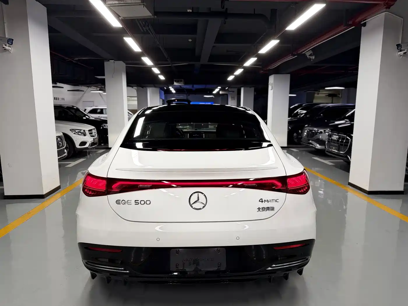 Фото 4 - Mercedes-Benz EQE