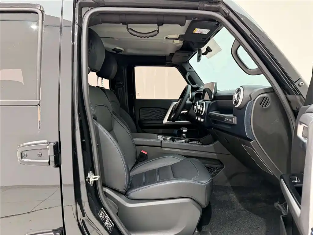 BAIC ORV Beijing Offroad BJ40 2024 2.0T Urban Hunter Glory Edition фото 19