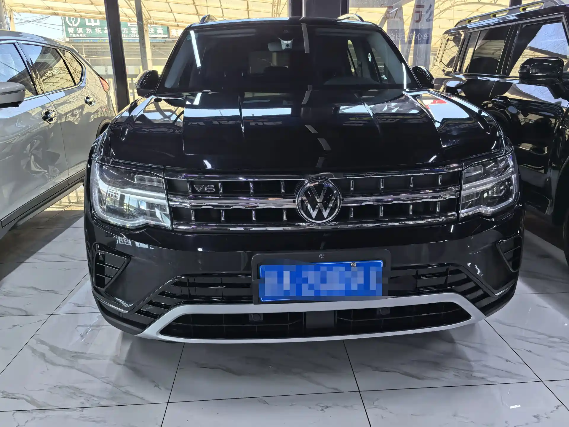 Photo 2 - Volkswagen Teramont