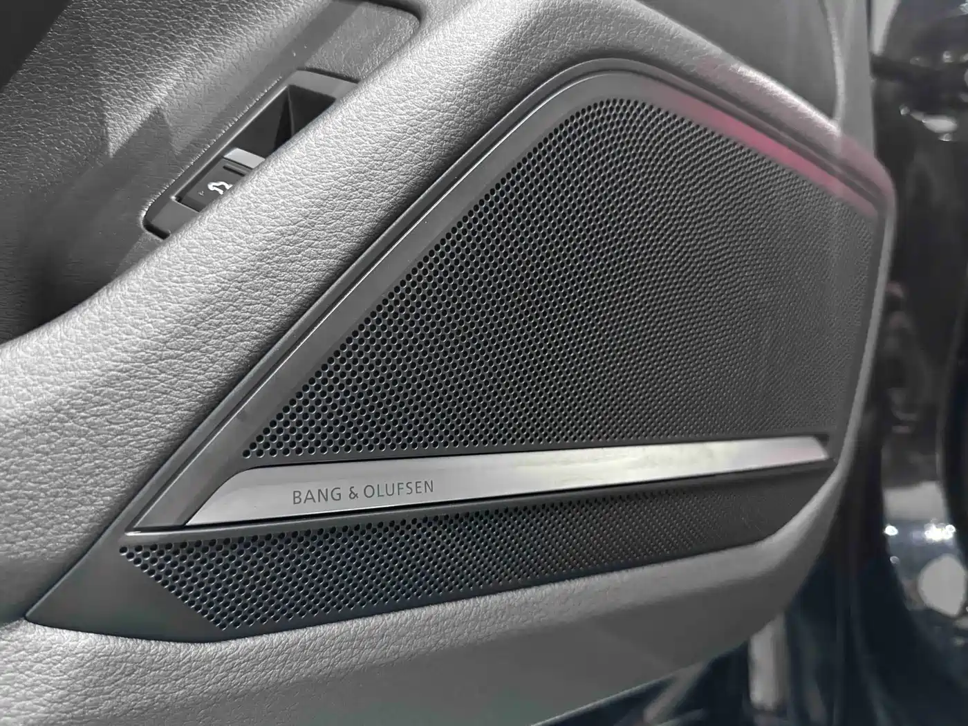 Audi A6L 2024 55 TFSI quattro Exclusive Dynamic фото 6