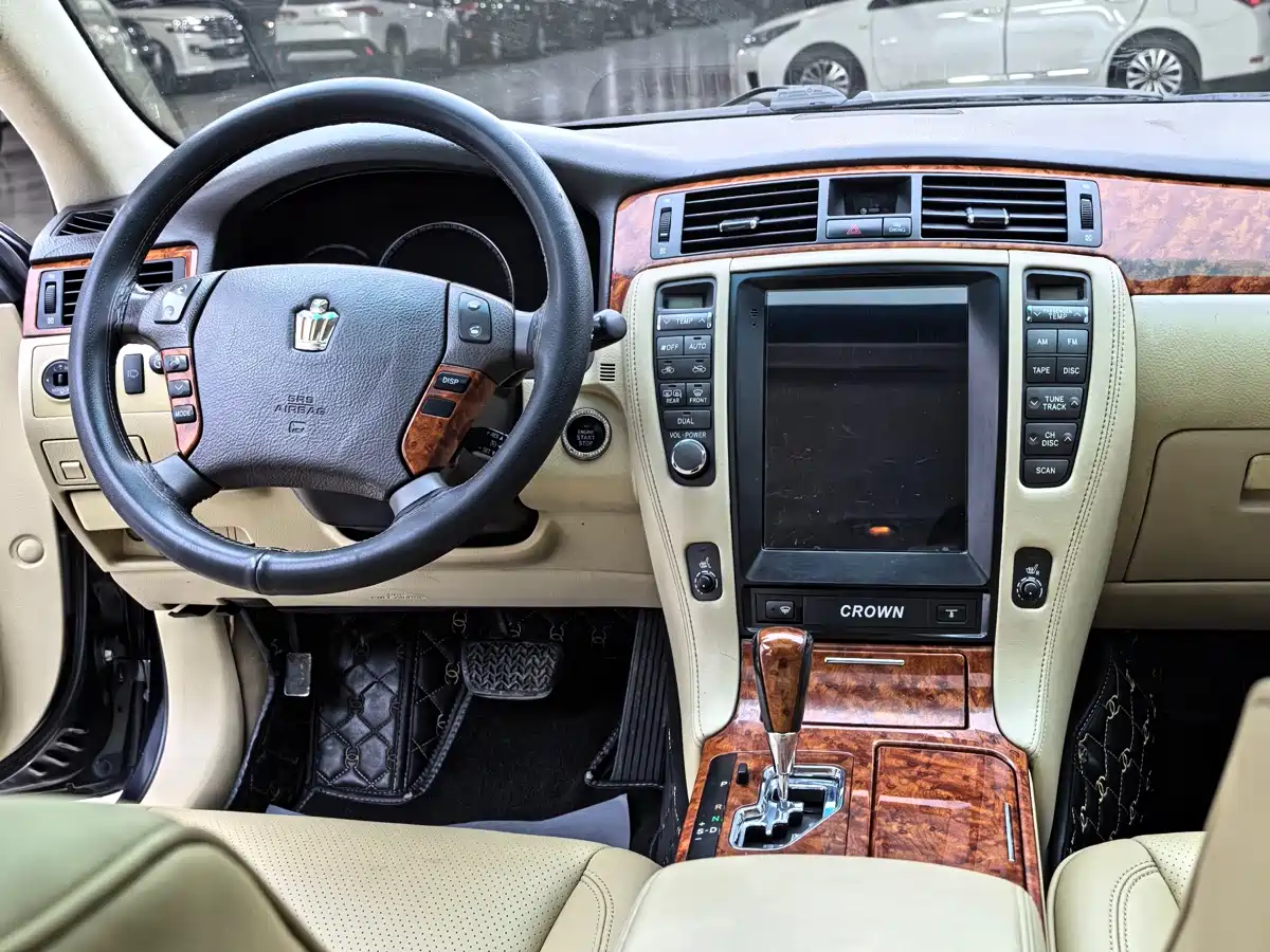Toyota Crown 2007 3.0L Royal Saloon Navigation фото 7