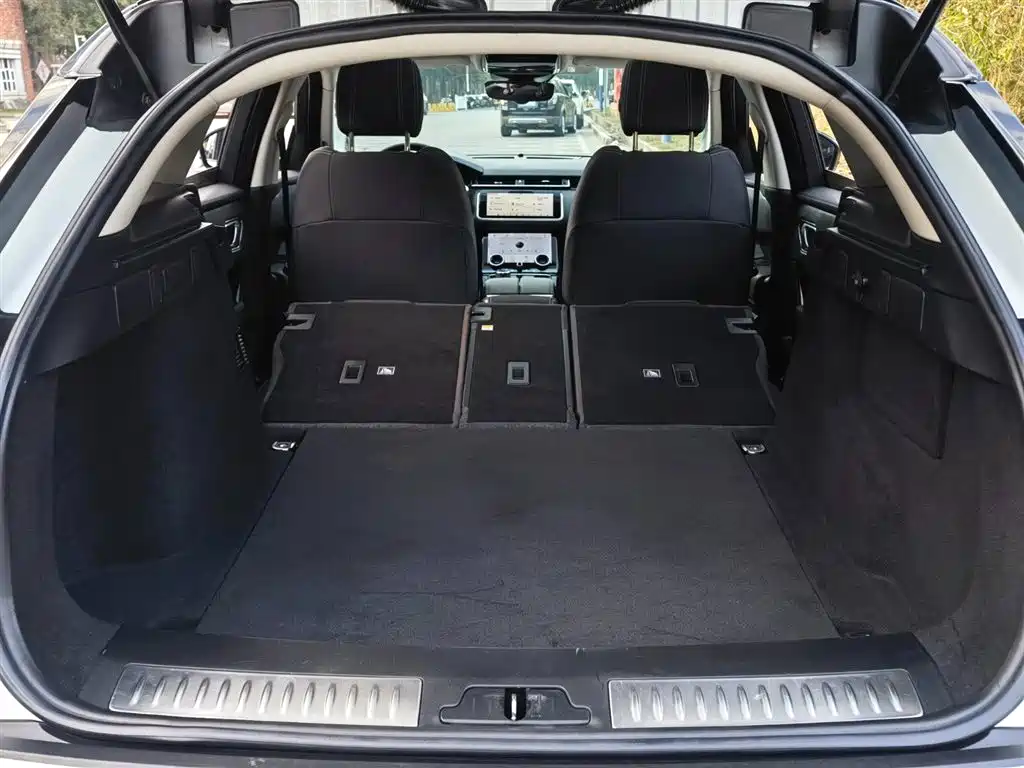 Land Rover Range Rover Velar 2019 250PS фото 11