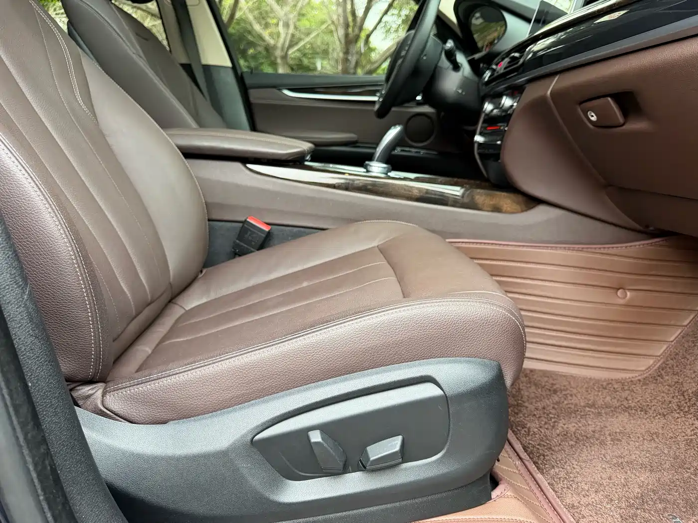BMW X5 (Import) 2017 xDrive28i фото 28