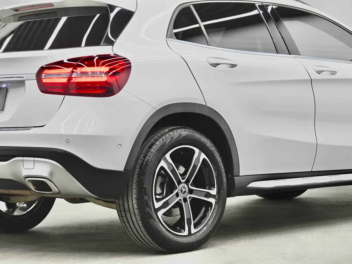 Mercedes-Benz GLA 2018 GLA 200 Fashion фото 8