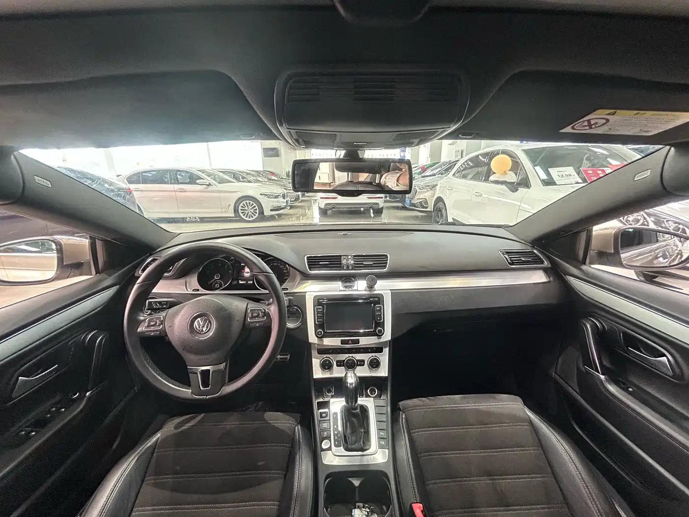 Volkswagen FAW-Volkswagen CC 2016 Model 1.8TSI Luxury фото 5
