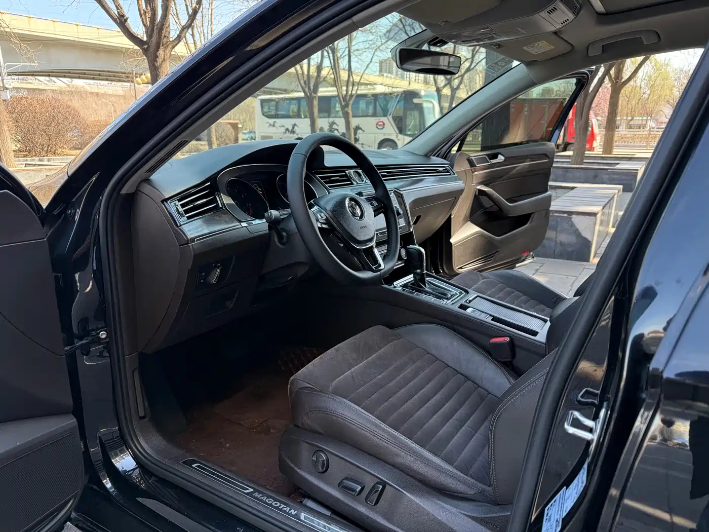 Volkswagen Magotan 2018 380TSI DSG Luxury фото 11