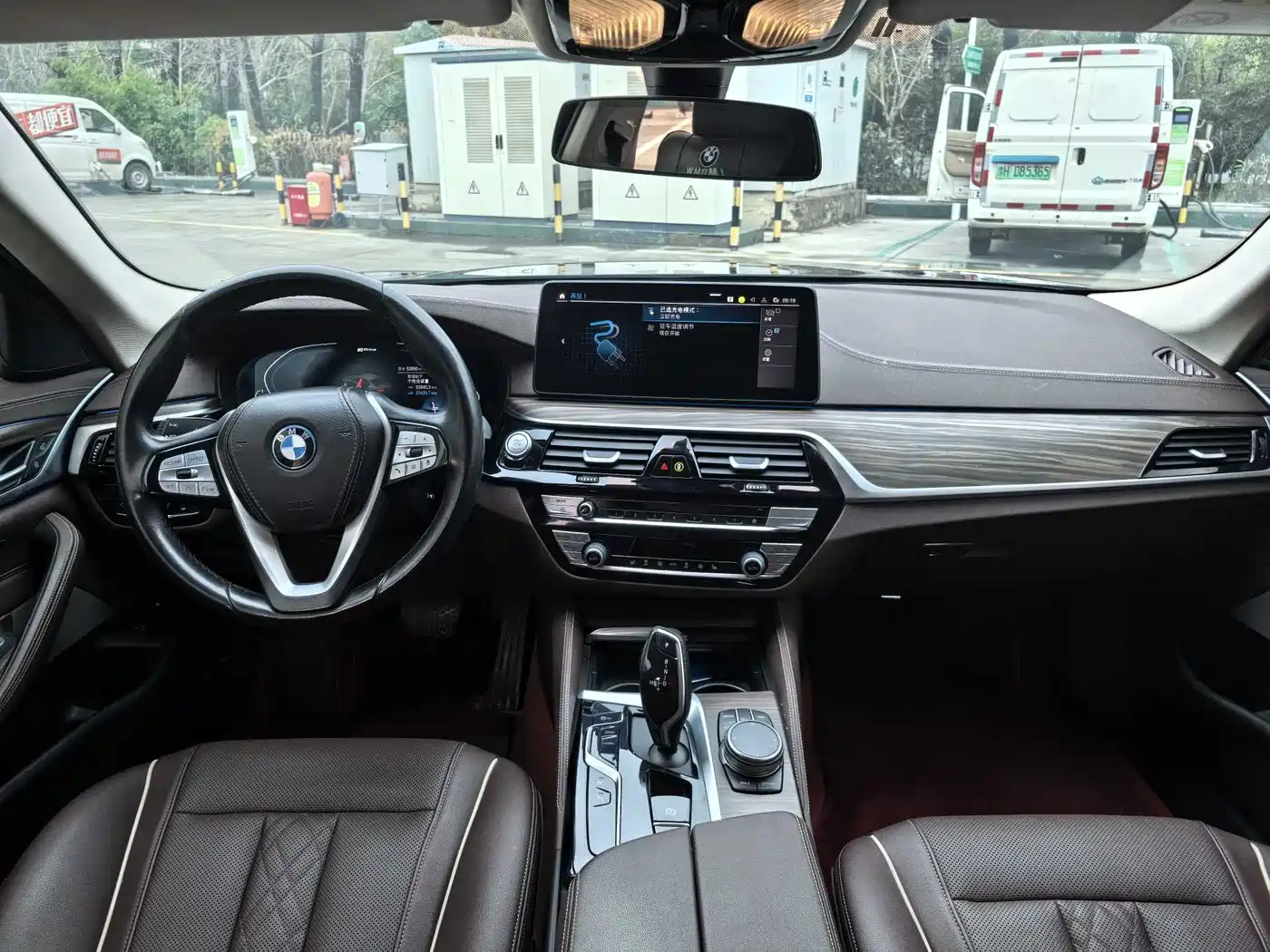 BMW 5 Series New Energy 2022 Model Second Facelift 535Le Luxury Package фото 7