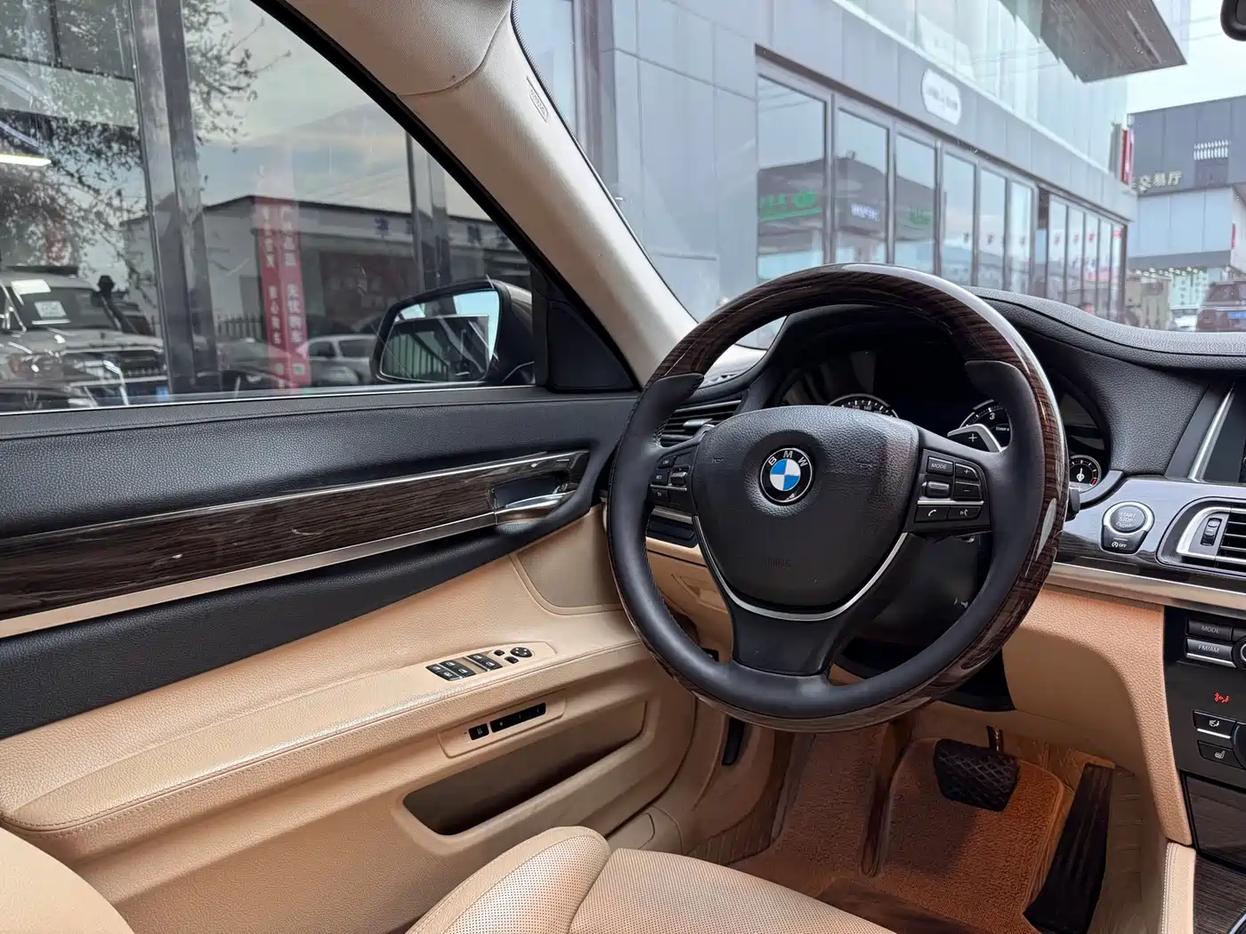 BMW 7 Series 2013 2013 Model 740Li xDrive