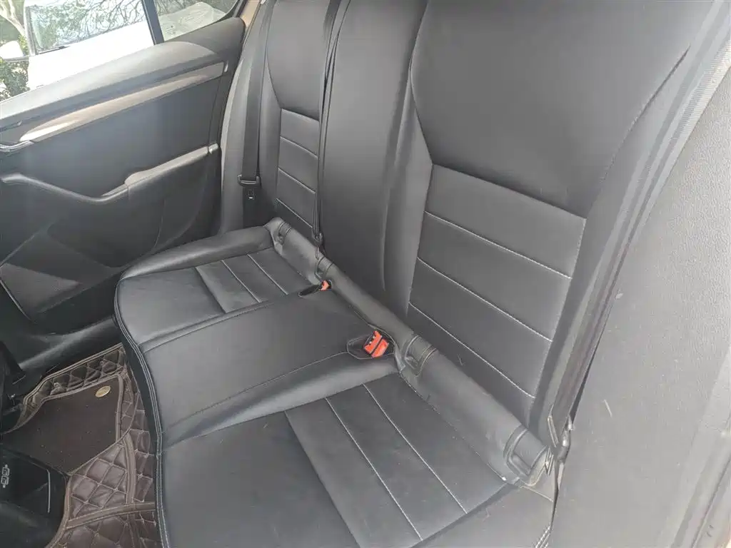 Škoda Octavia 2020 1.5L Automatic Smart Comfort Edition фото 15