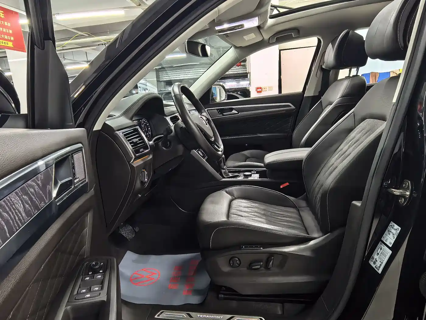 Volkswagen Teramont 2019 530 V6 AWD Flagship Edition China V фото 4