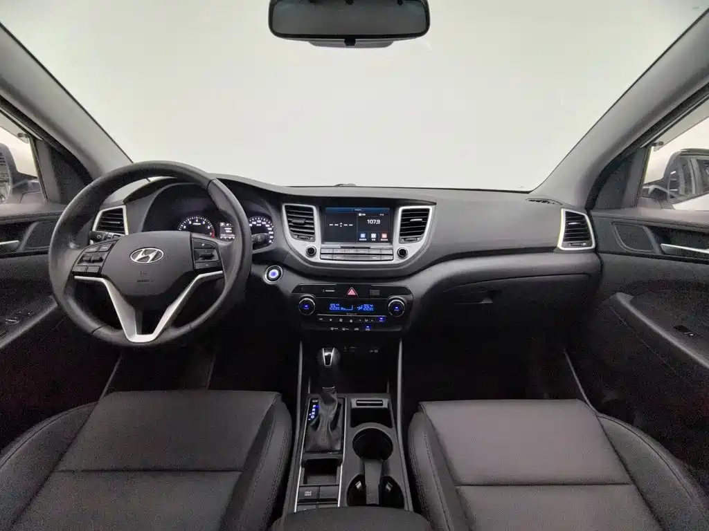 Hyundai Tucson 2016 2015 1.6T Dual Clutch 2WD Smart